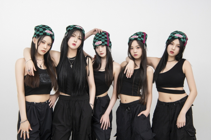 걸그룹 위치스(WiTCHX), 준이엔티와 필리핀·중국 진출 계약