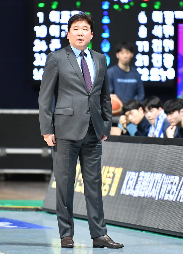 40점 넣고 이기자 김승기 감독의 농담, 실제로 해낸 선수가 있다