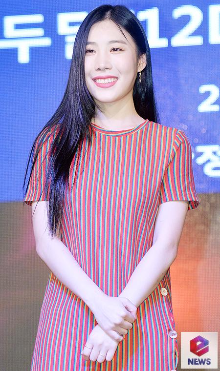 [e포토] 열두달 나율, 수줍은 미소