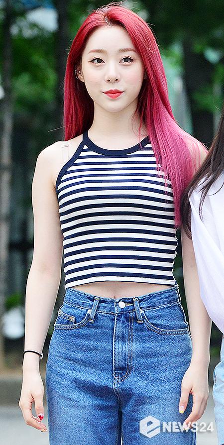[e포토] 우주소녀 연정, 물오른 미모