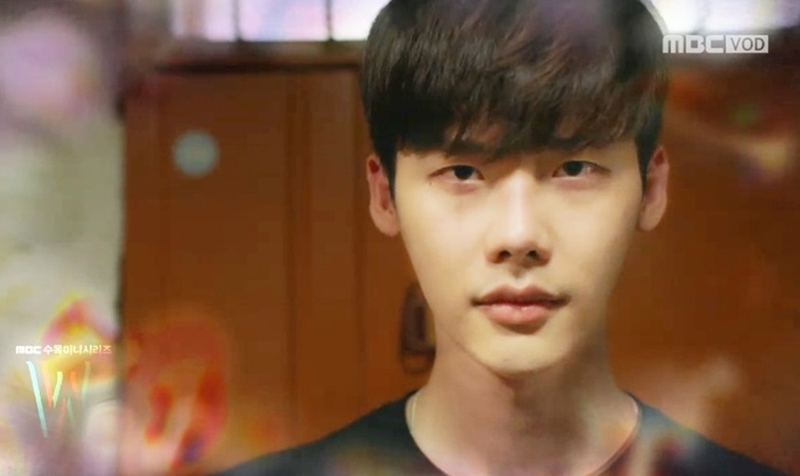 〈W(더블유)〉 12회 속 의문의 3가지 맥락…이종석, 자체소환 성공?
