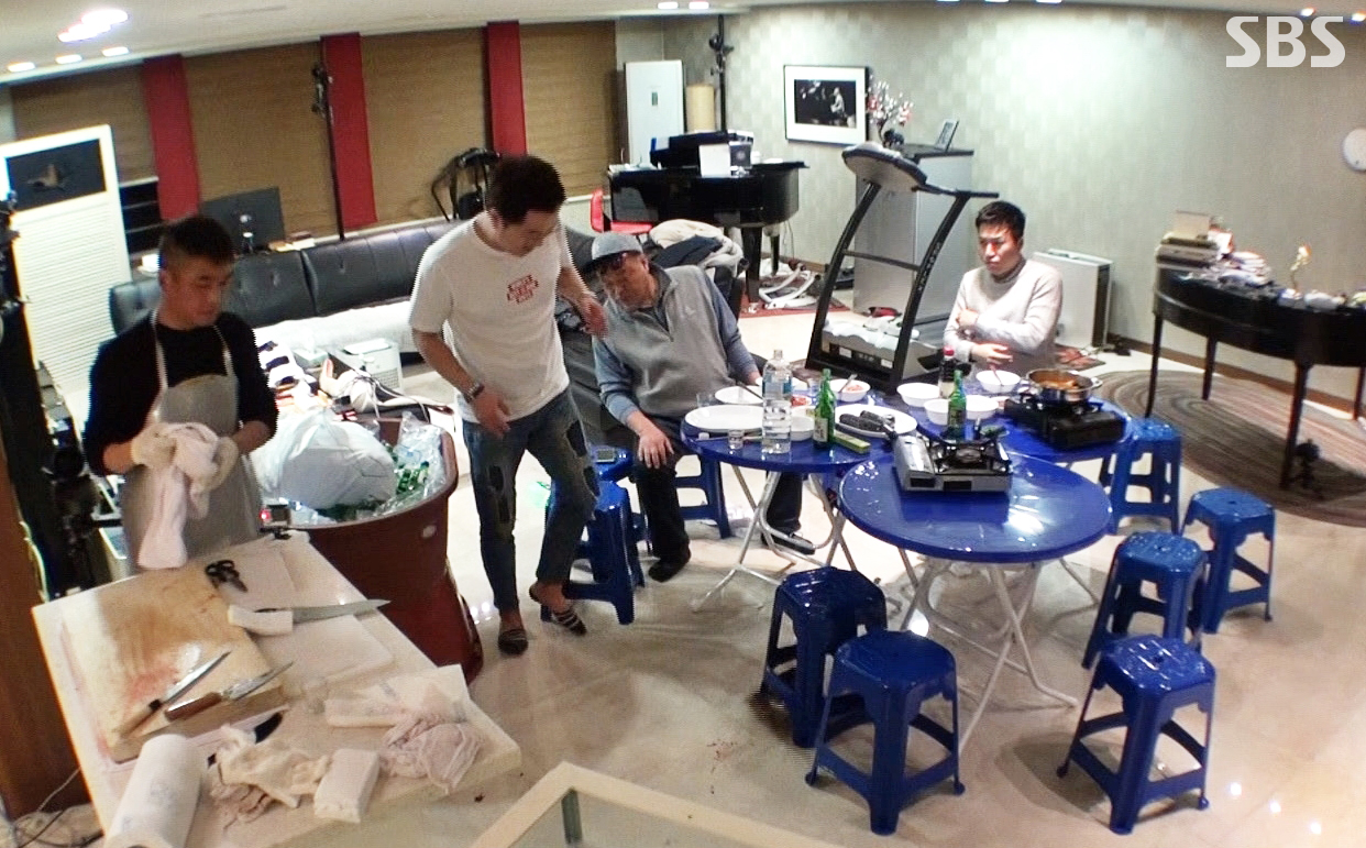 <미운우리새끼> 김건모, 대형수조에 이어 이번엔 진짜 건모횟집