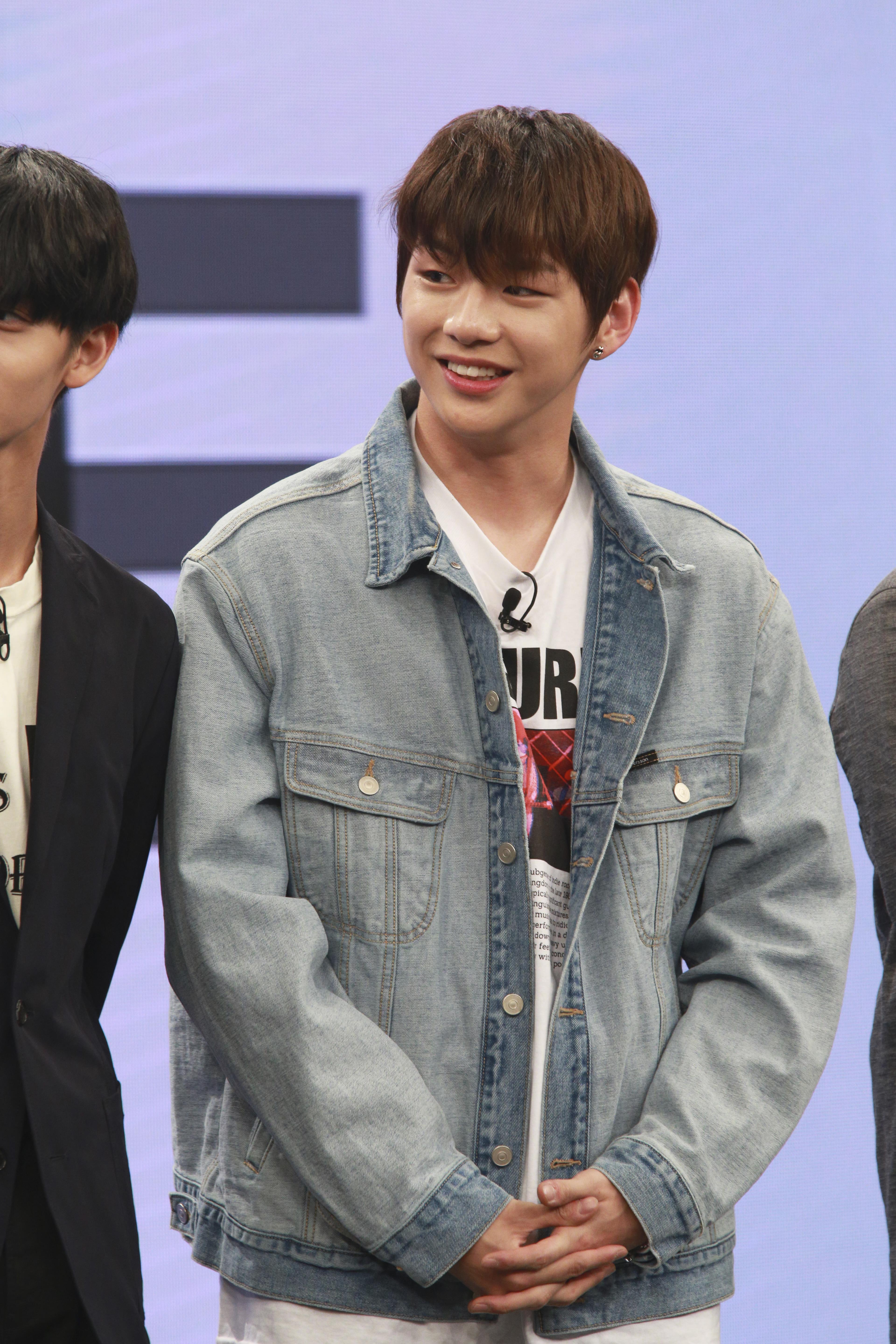 ‘아이돌룸’ 강다니엘, 충치 치료때문에 잠시 끊었던 젤리 다시 먹어도 되나?