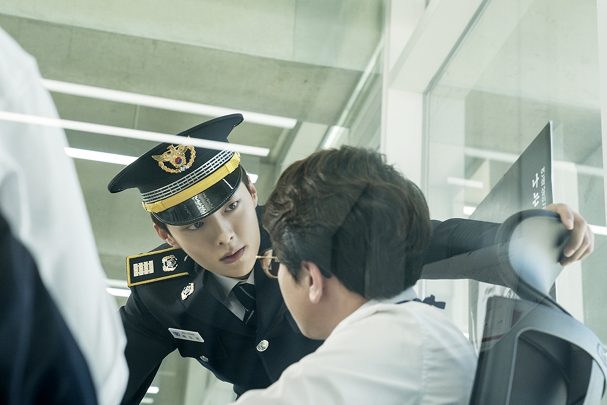 이리와 안아줘 장기용, 허준호 자서전에 정면 대응! 직접 인터뷰까지?