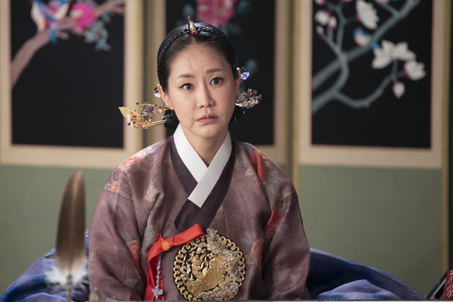 ‘황후의 품격’ 신은경-이엘리야, 황제 신성록 사이에 둔 격돌 ‘폭풍전야’