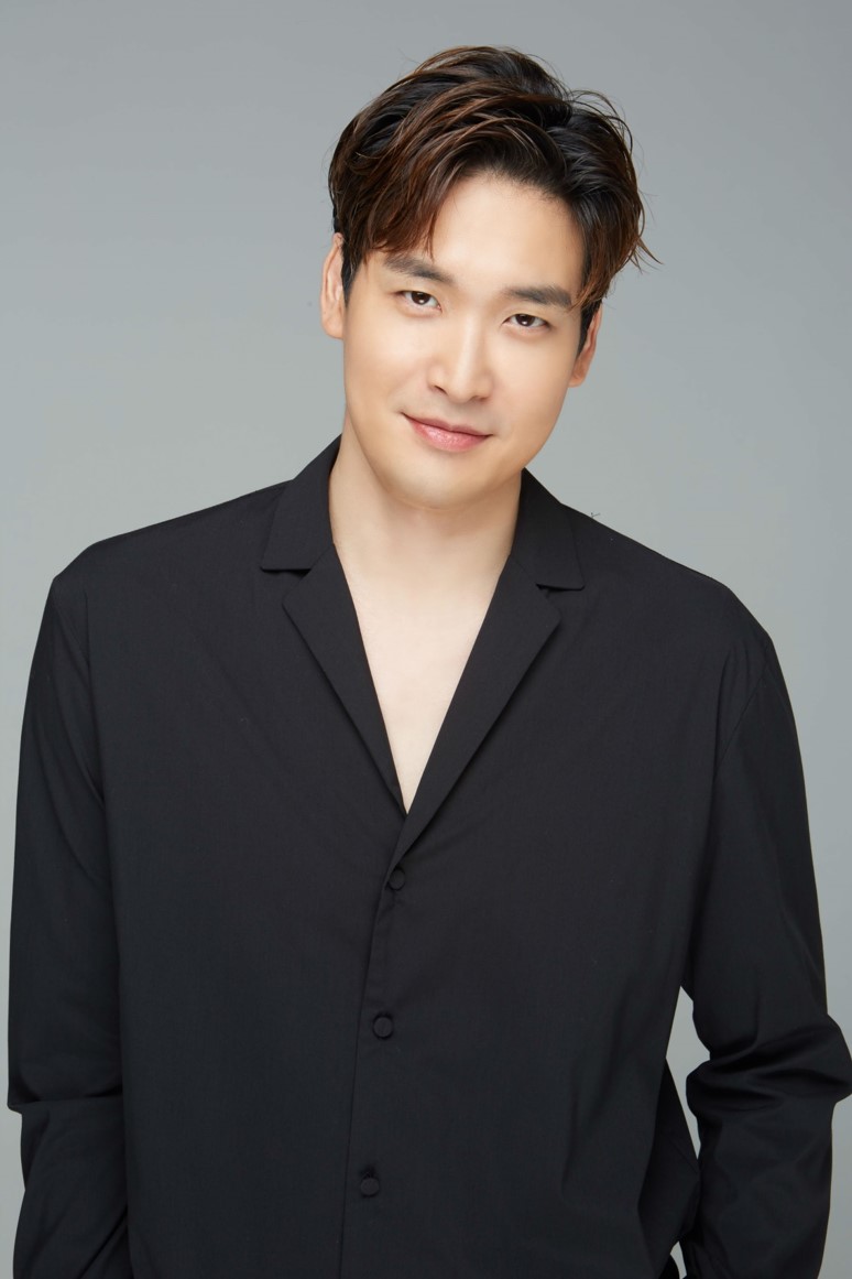 배우 정겨운, 인컴퍼니와 전속계약 체결. 유진 기태영과 한솥밥.