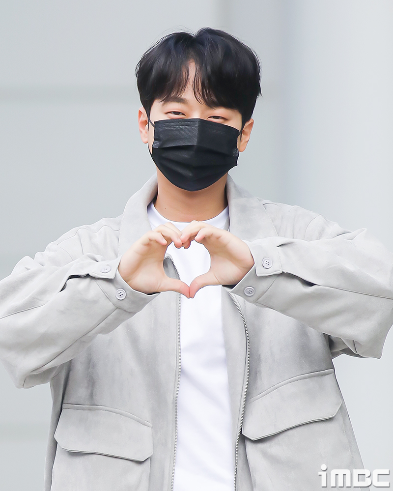 [포토] 이찬원, 찬스 타임~