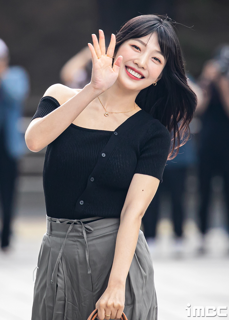 [포토] 조이, 오늘 따라 햄 볶는 미소 엔젤