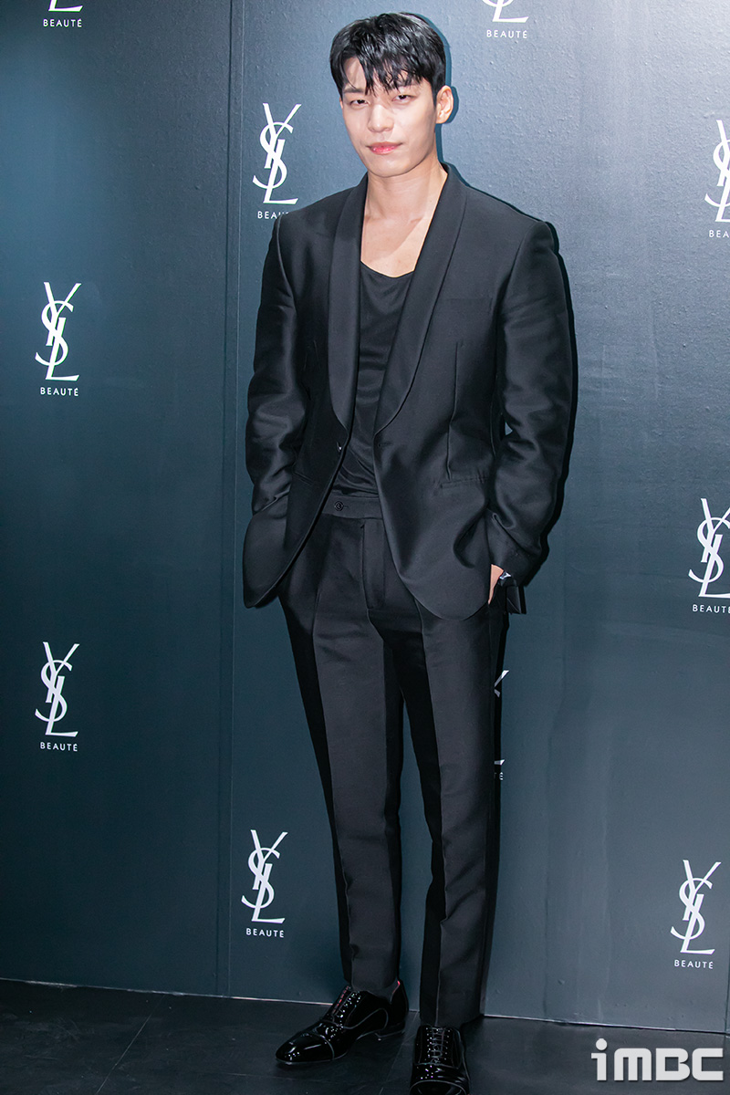 [포토] 위하준, 올블랙 섹시