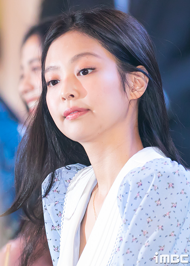 [포토] 제니, 플래시 팡팡 파라파라 팡팡팡