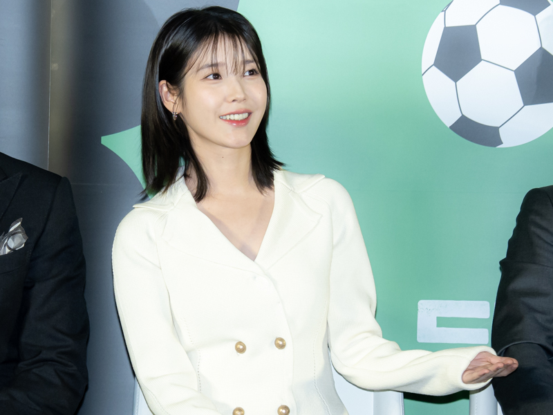 [포토] 가수, 배우이름 아이유로 통일할게요!