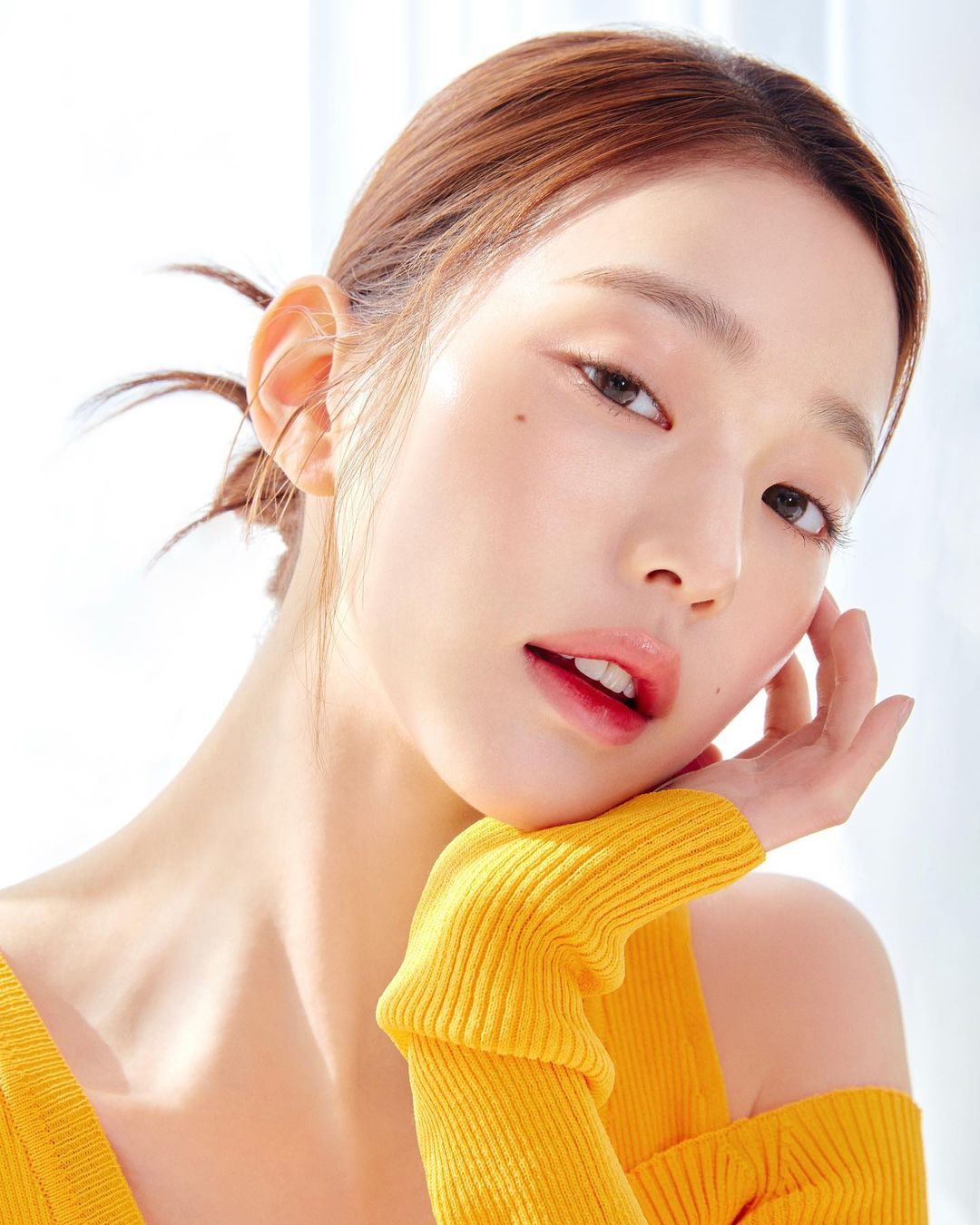 아이브 장원영, 믿을 수 없는 꿀피부 모든 것이 완벽한 여신