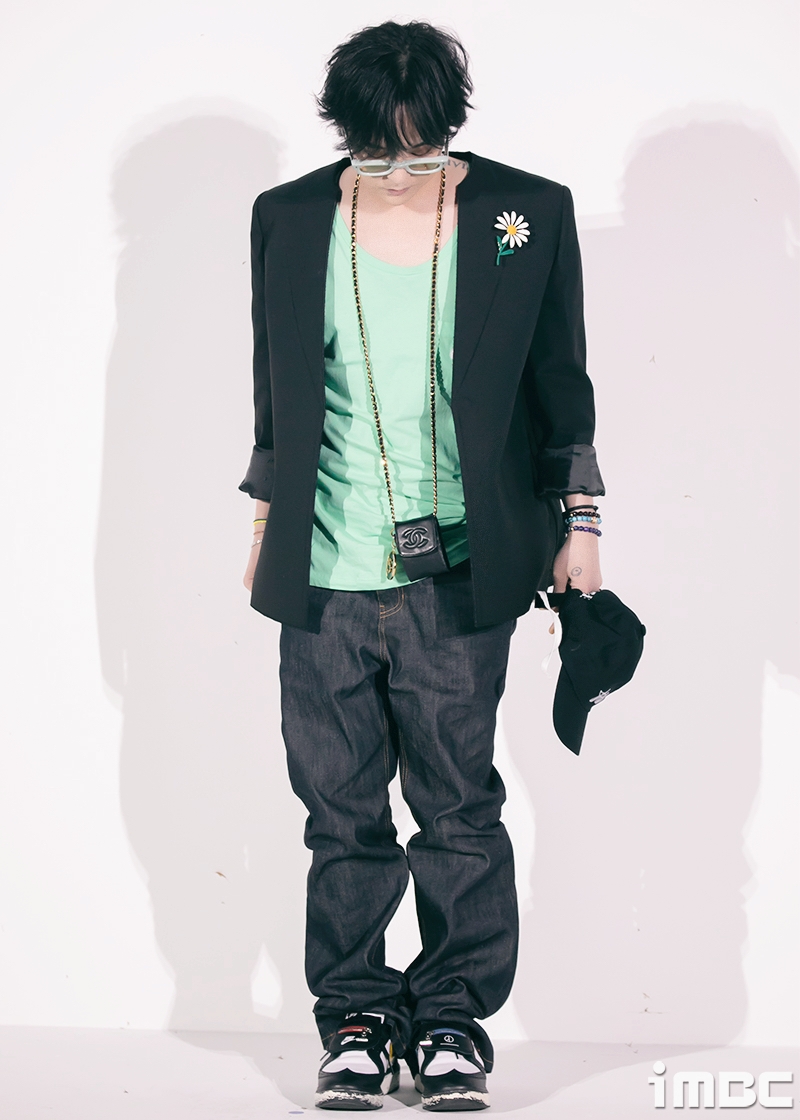 [움짤] 지드래곤, GOOD BOY in NUNA 2024