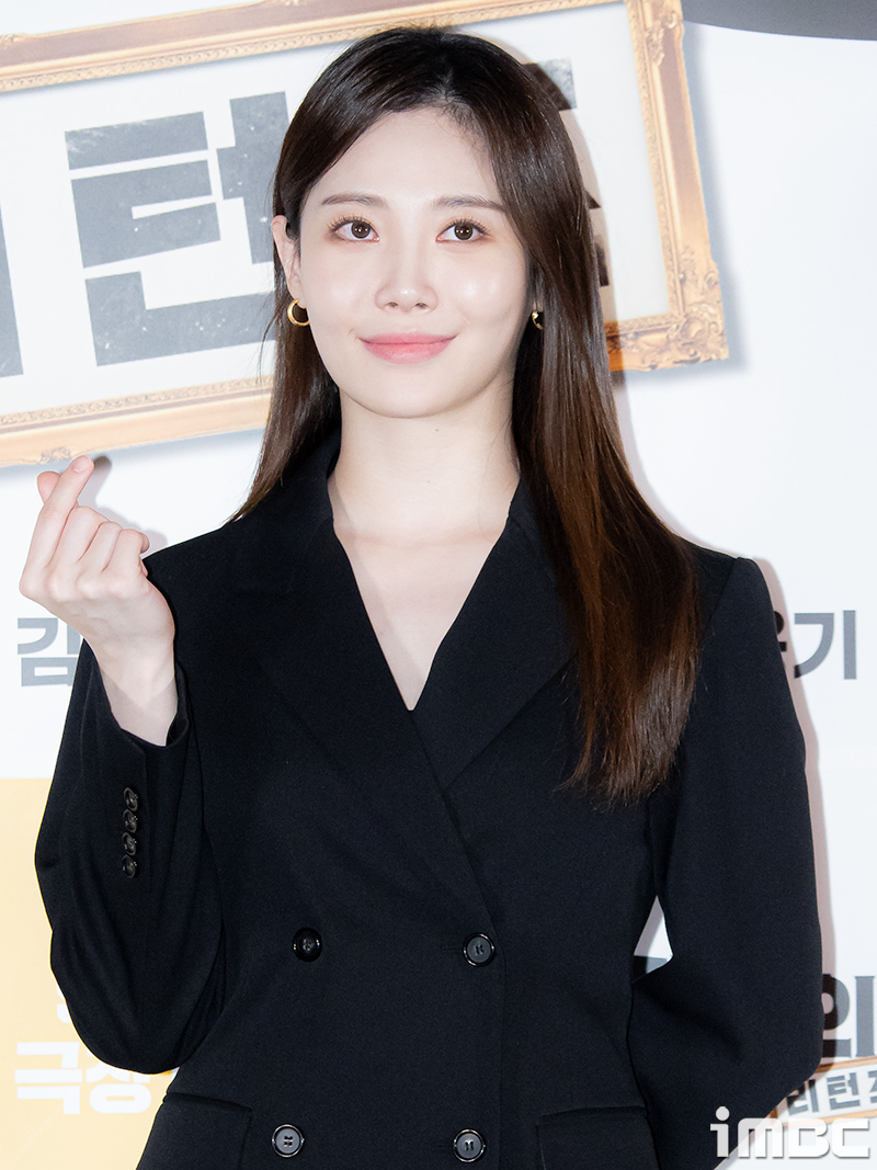 [포토] 유라, 장씨 가문의 비주얼 담당
