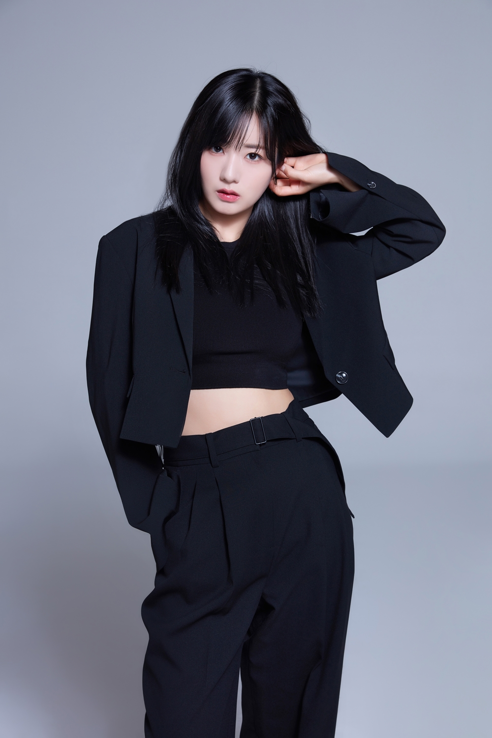 에이핑크 윤보미, 눈물의 여왕 출연 확정…김지원 비서 역할