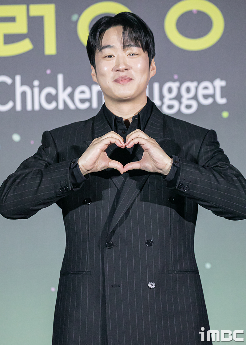안재홍 상상 조차 안 해본 이야기, 날 신나게 해‥한 번 맛보면 닭강정 못 끊어!
