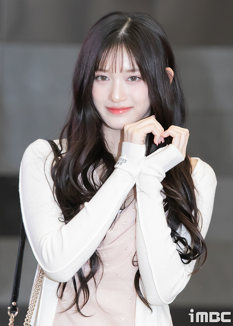 [포토] 아이브 이서, 완전 소중한 막내