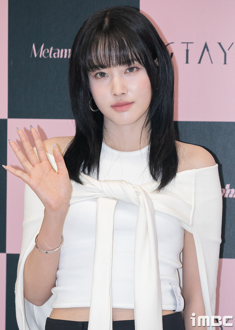 [포토] 스테이씨 윤, 뷰티풀 미모