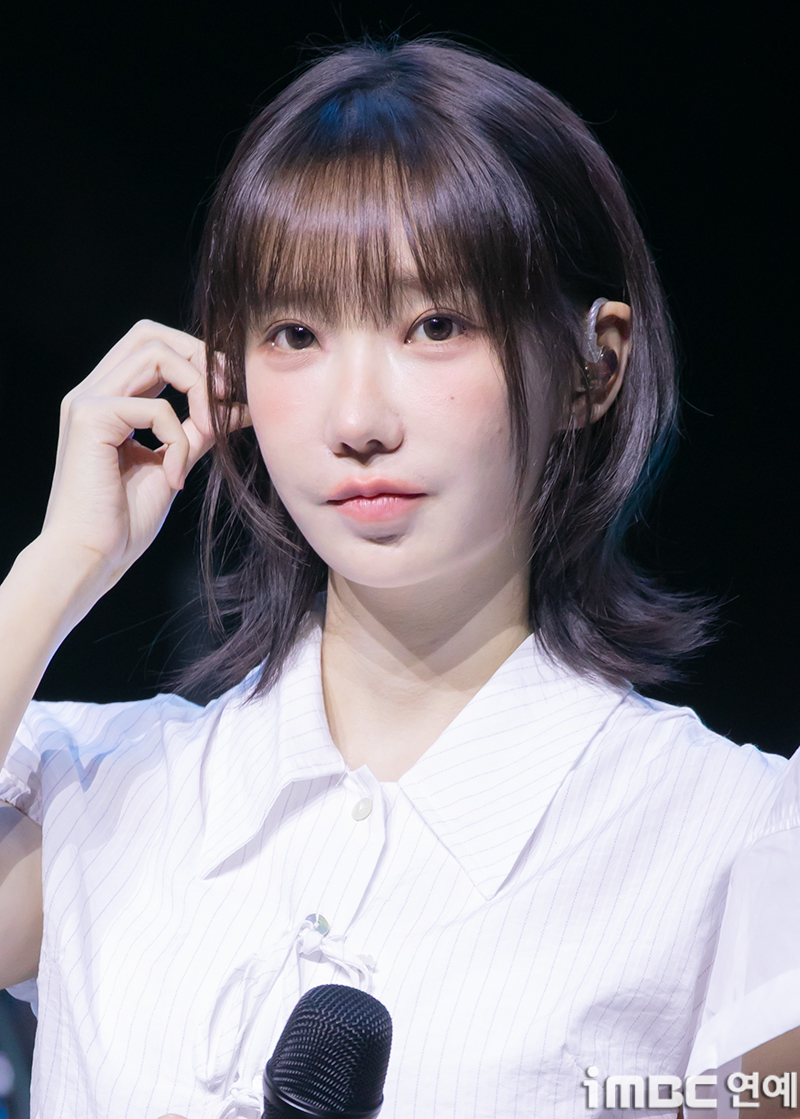 [포토] QWER 마젠타, 청량 눈망울