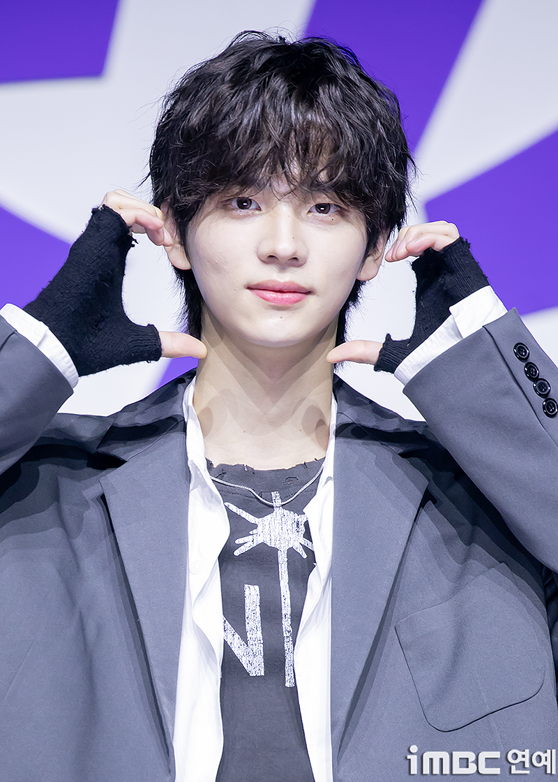 [포토] 신유, 잘생긴 볼하트