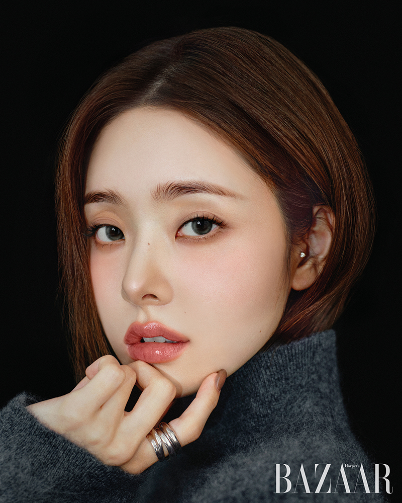 프리지아 고등학생때 부터 목주름 관리 드뮤어룩 선보여