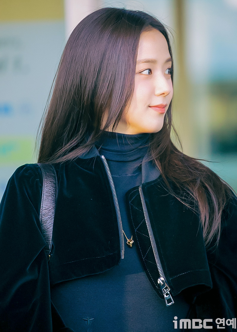 [포토] 지수, 예쁜 옆모습이란