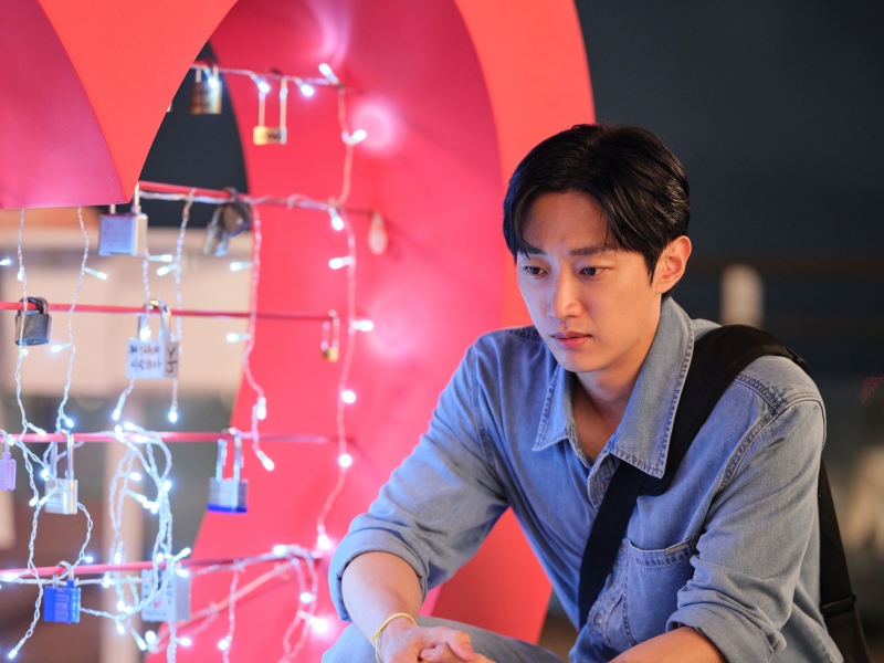 그 시절 진영♥다현, 남산타워 데이트 순간 포착