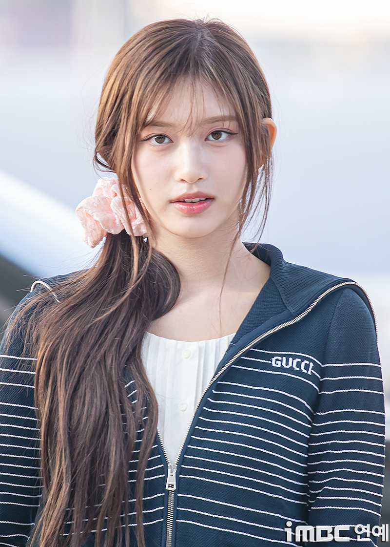[포토] 이서, 뚜렷한 예쁨