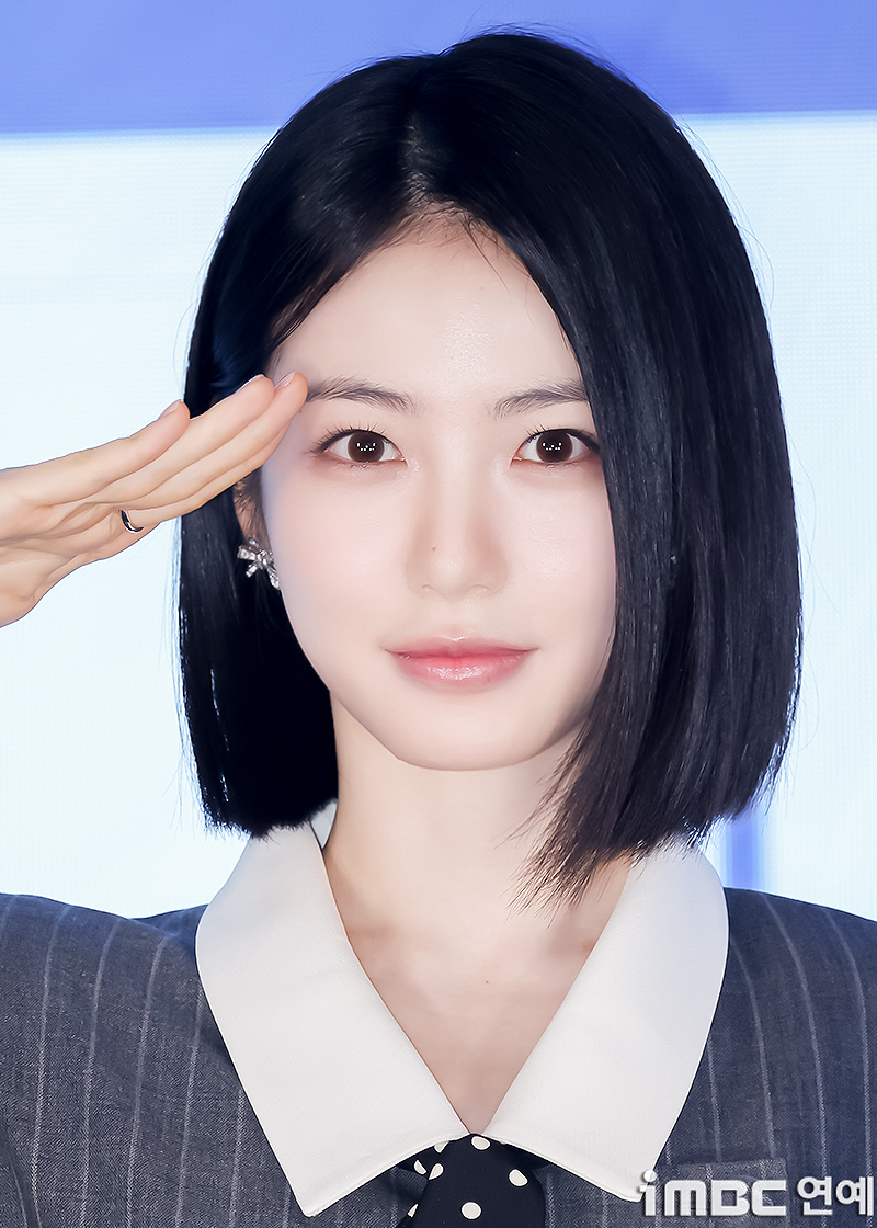 떊삁 