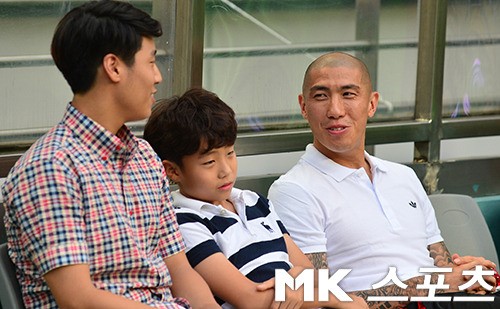 차두리와 황선홍감독님 아들.jpg | 인스티즈