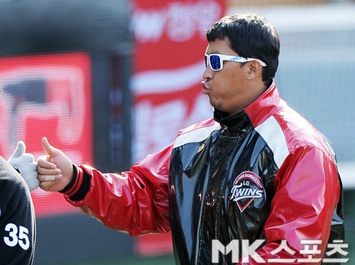 `라뱅` 이병규 `엘넥라시코 대승에 입술 삐죽` [MK포토]