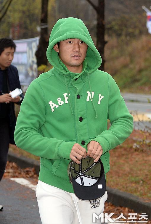 김상수, `짧은머리 후드티 모자로 감추고` [MK포토]