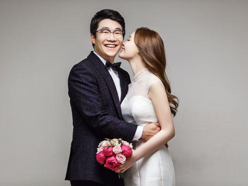 에이스, 품절남 되다…양현종, 2년 열애 끝에 백년가약