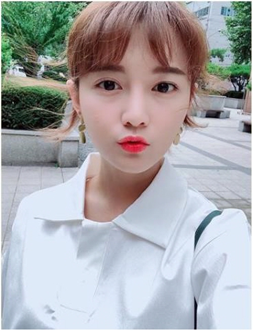 남보라, 라디오 가기 전 귀요미 뽀뽀 셀카..‘예쁨주의’