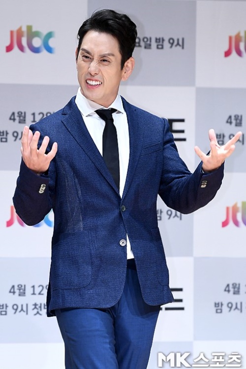 한국계 미국인 린킨파크 조 한 “‘슈퍼밴드’는 내게 완벽한 기회”
