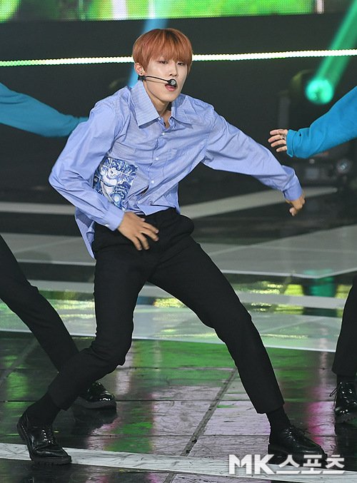 박우진 `박력 댄스` [MK포토]