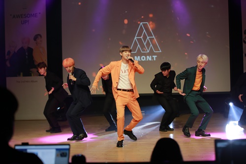 “롤모델=펜타곤”…애국돌로 거듭난 몬트의 ‘Awesome up!’(종합)[MK★현장]