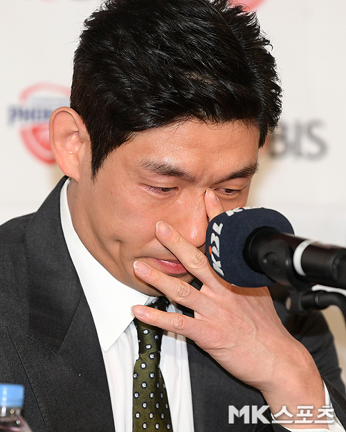 양동근 은퇴 `눈물이 앞을 가려` [MK포토]