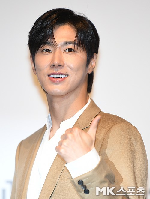 유노윤호 `왜` 실검 장악…어떤 곡? `네오 소울·어반 R&B `