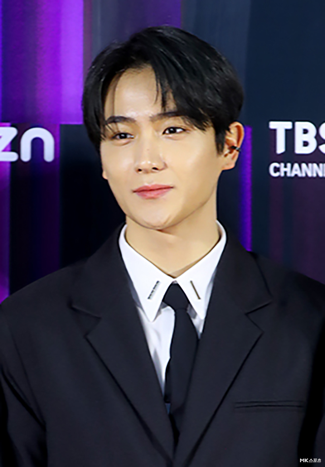 더보이즈 현재 부드러운 미소 [MK포토]