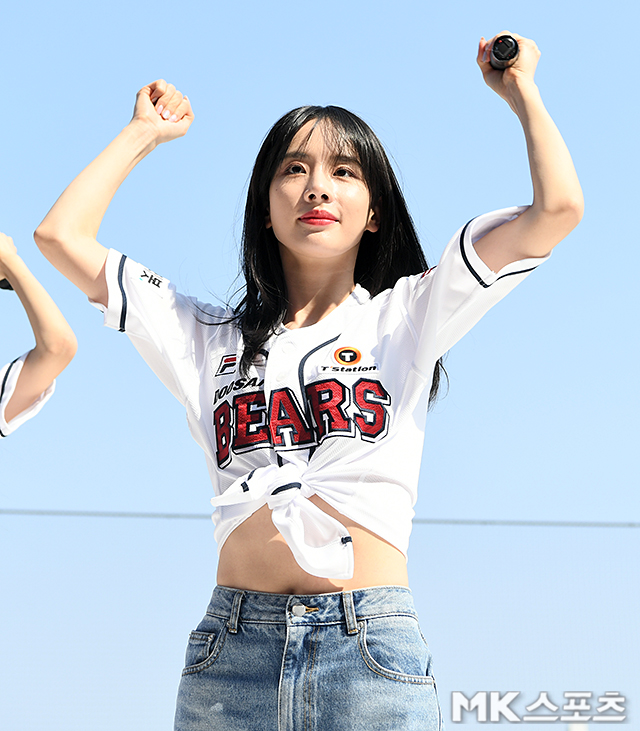 설아 사랑스러운 눈빛 [MK포토]