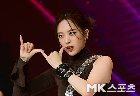 아이리스 아이엘 빠져드는 눈빛 [MK포토]