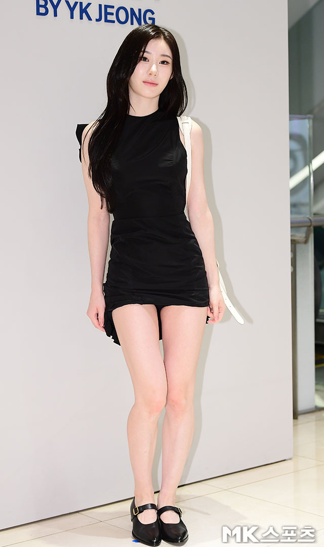 있지 채령 ‘예쁜 몸매’ [MK포토]