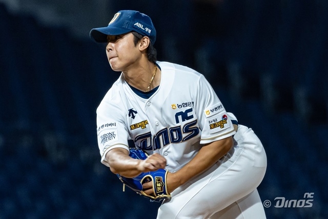 “실전에서 쳤다면 모두 땅볼 됐을 것”…빠르게 돌고 있는 NC 김민규의 성장 시계