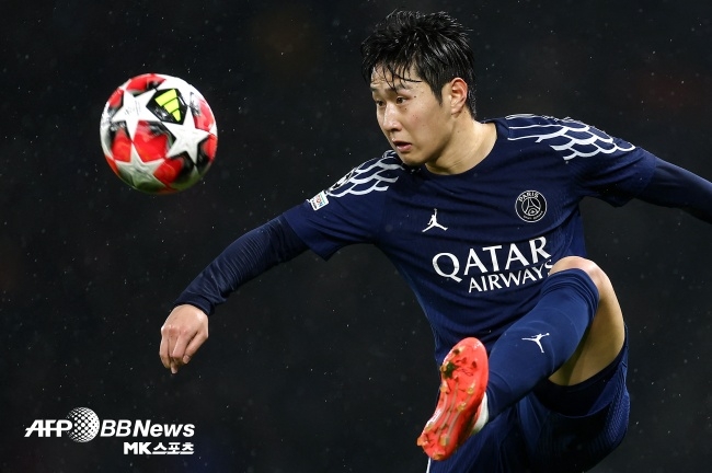 미쳤다! 이강인, 쿼드러플 역사 쓰나 →  2시즌 연속 UCL 8강행…파리의 ‘대역전극’, 우승후보 리버풀 승부차기 끝에 격파