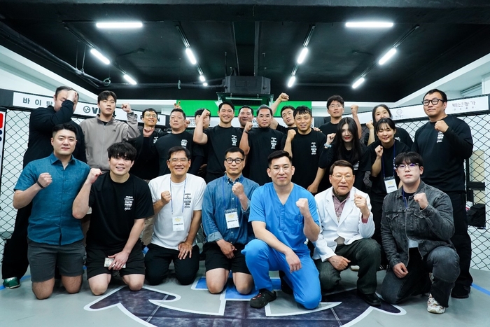 KMMA 메인스폰서 뽀빠이연합의원 김성배 원장, 라이진 한국 대회 케이지 닥터로 합류