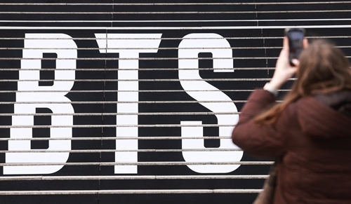 BTS 광화문 공연 앞두고 테러 대비…경찰 “공중협박 엄정 대응”