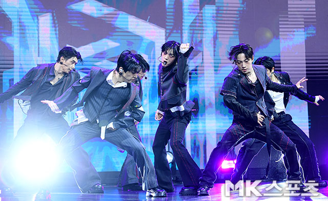 온앤오프 ‘오픈 더 도어’ [MK포토]