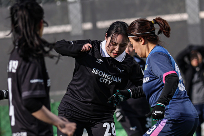 뜨거운 위민스 컵 속 축구학개론 그녀들이 느끼는 책임감, 성남FC 유니폼 입었으니까!