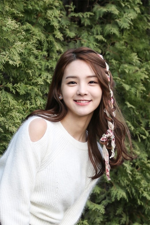 송소희 근황, 소녀에서 여인으로…긴 웨이브 머리 눈길